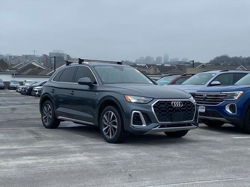 Used 2022 Audi Q5 2.0T Premium Plus w/ Premium Plus Package image 1