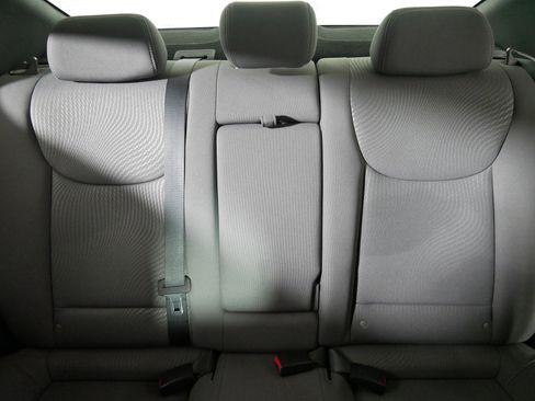 Used 2015 Hyundai Elantra SE image 13