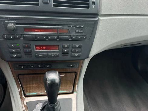 Used 2005 BMW X3 3.0i image 23