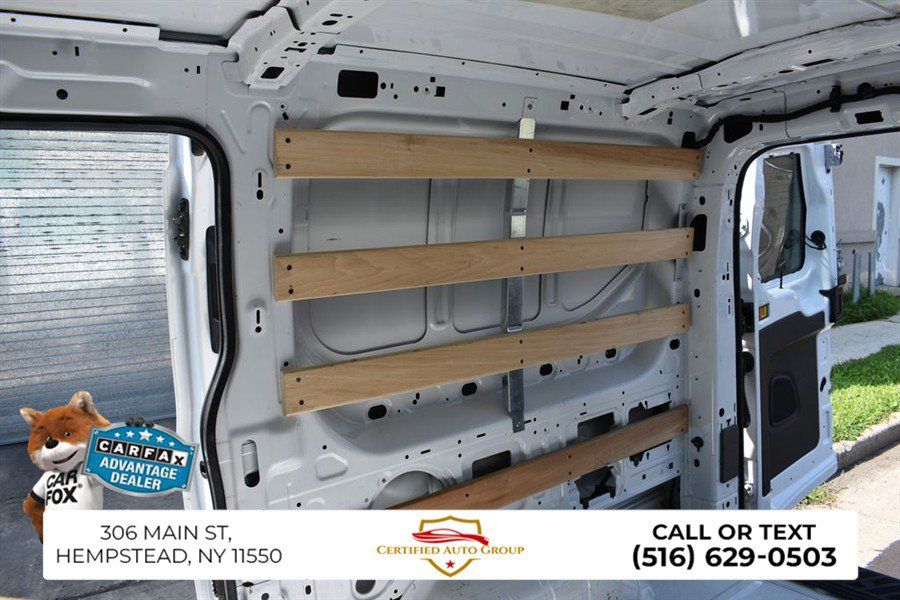 Used 2025 Ford Transit 250 Low Roof RWD image 26