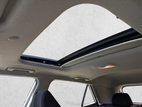 New 2026 Hyundai Venue SEL image 17