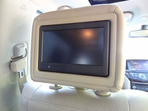 Used 2014 Nissan Pathfinder Platinum w/ Platinum Premium Package FWD image 21