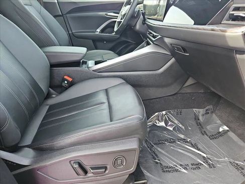 Certified 2025 Audi Q5 Premium w/ Convenience Package image 22