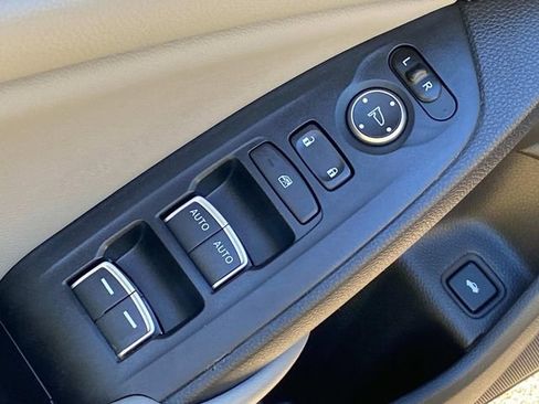Used 2019 Honda Accord EX-L image 13