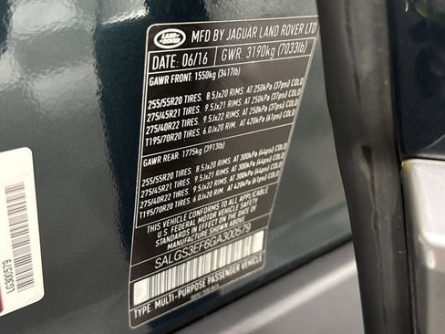 Used 2016 Land Rover Range Rover Long Wheelbase Supercharged AWD/4WD image 29