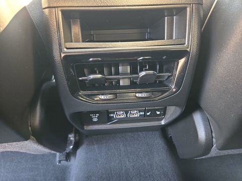 Used 2022 Jeep Grand Cherokee Limited 4xe AWD/4WD image 18