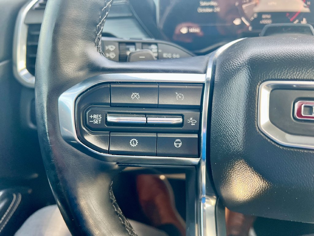 Used 2024 GMC Acadia Elevation w/ Super Cruise Package FWD image 19