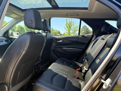 Used 2020 Chevrolet Equinox Premier AWD/4WD image 21