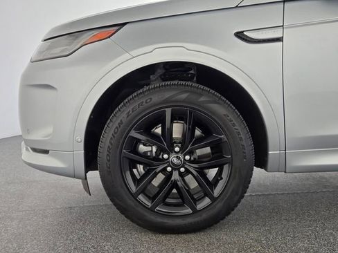 Certified 2025 Land Rover Discovery Sport S AWD/4WD image 9