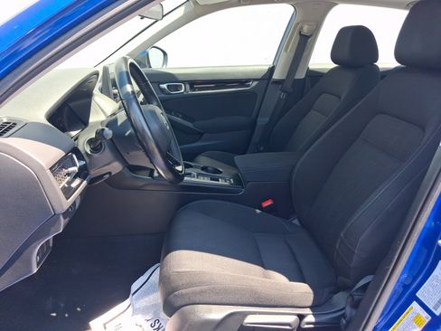 Used 2023 Honda Civic EX image 5
