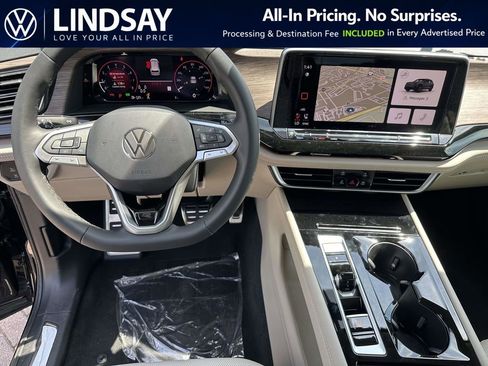 New 2026 Volkswagen Atlas SEL Premium R-Line AWD/4WD image 12