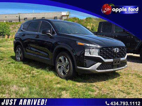 Used 2023 Hyundai Santa Fe SE w/ Cargo Package image 1