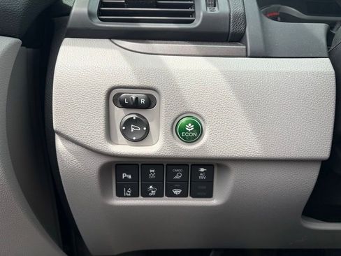 Used 2023 Honda Ridgeline RTL-E image 11