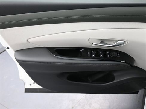 New 2026 Hyundai Tucson Limited image 10