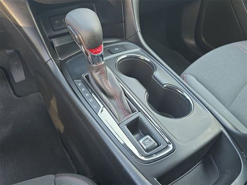 Certified 2022 Chevrolet Equinox RS image 16