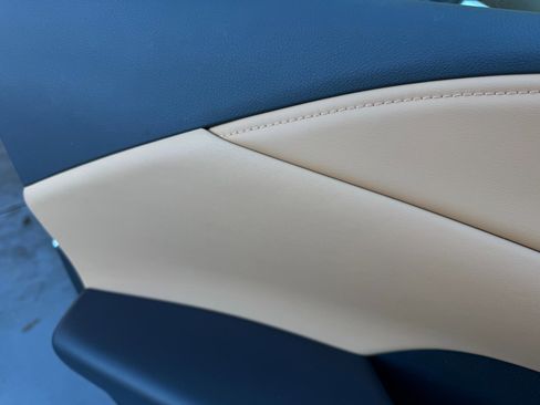 Used 2023 Lexus RX 350h image 57