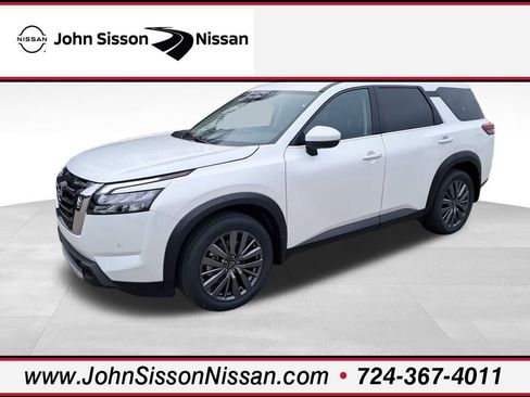 New 2025 Nissan Pathfinder SL w/ SL Premium Package image 1