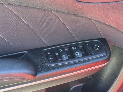 Used 2023 Dodge Charger SXT image 15
