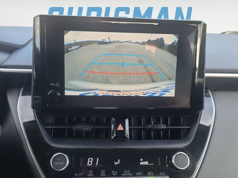 Used 2023 Toyota Corolla LE image 19