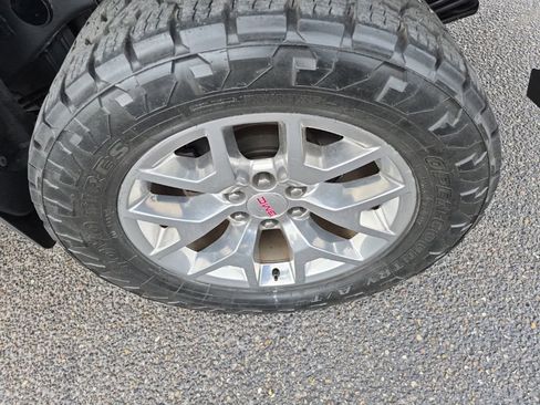 Used 2018 GMC Sierra 1500 SLT w/ Texas SLT Premium Package image 23