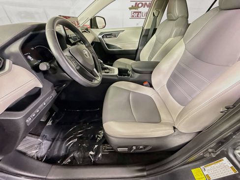 Certified 2023 Toyota RAV4 XLE Premium AWD/4WD image 25