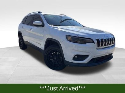 Used 2019 Jeep Cherokee Latitude w/ Cold Weather Group