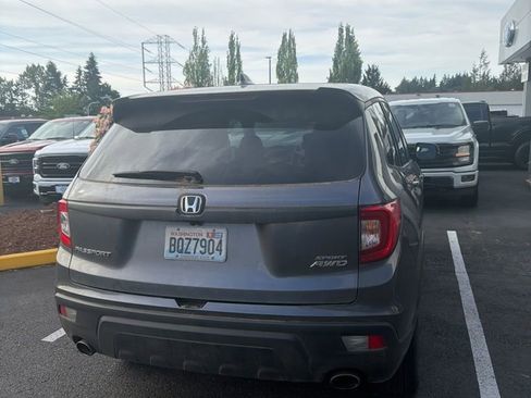 Used 2019 Honda Passport Sport image 4
