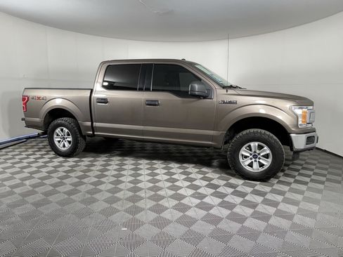 Used 2018 Ford F150 XLT AWD/4WD image 6