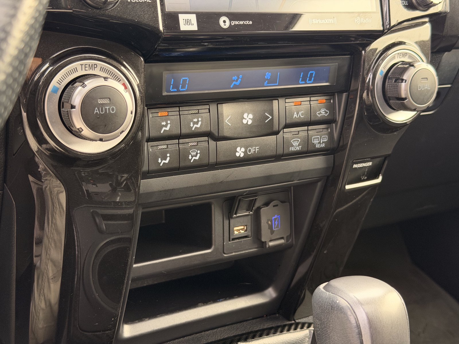 Used 2024 Toyota 4Runner TRD Pro AWD/4WD image 38
