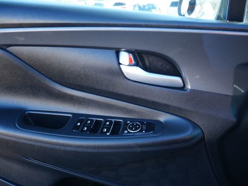 Used 2022 Hyundai Santa Fe SE image 14