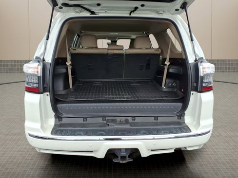 Used 2023 Toyota 4Runner Limited AWD/4WD image 11