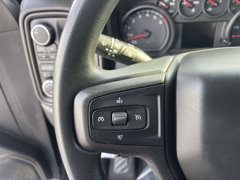 Used 2020 Chevrolet Silverado 1500 Custom w/ Custom Value Package image 18