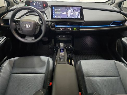 Used 2024 Toyota Prius Limited w/ Limited Premium Package image 9