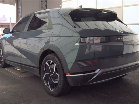 Used 2024 Hyundai Ioniq 5 SEL RWD image 6