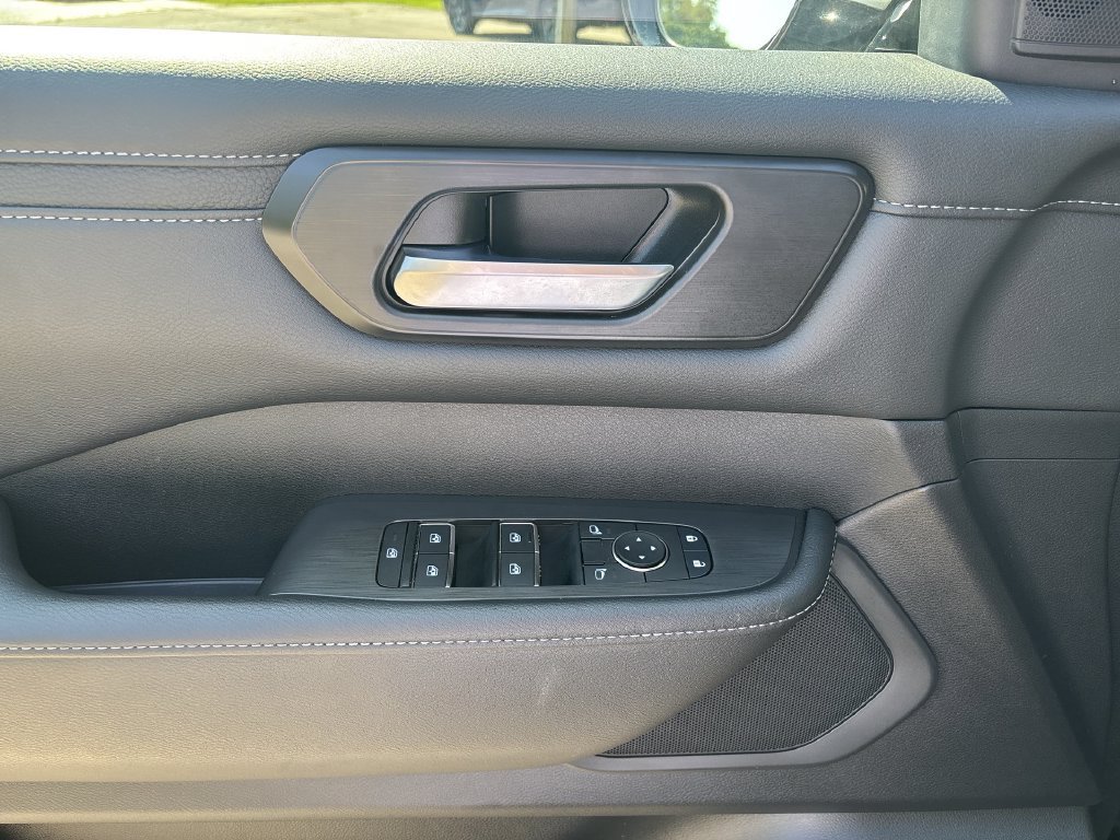Certified 2026 Nissan Armada SV AWD/4WD image 25
