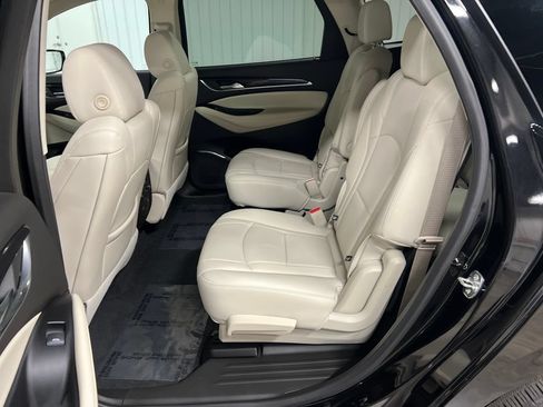 Used 2024 Buick Enclave Essence w/ Experience Buick Package AWD/4WD image 14