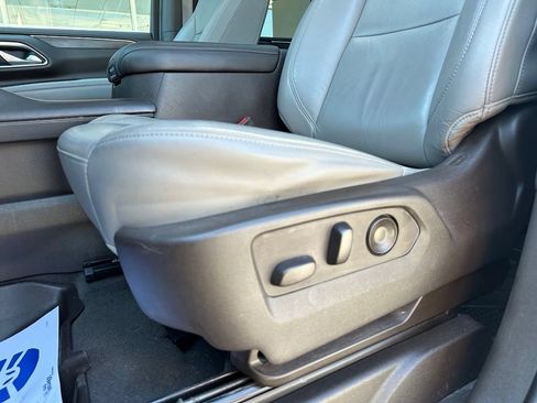 Used 2021 Chevrolet Tahoe LT w/ LT Signature Package AWD/4WD image 31