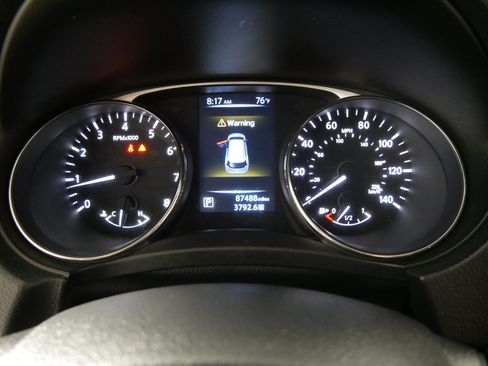 Used 2016 Nissan Rogue S w/ Appearance Package AWD/4WD image 21