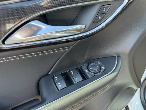 Used 2023 Buick Envision Preferred FWD image 13