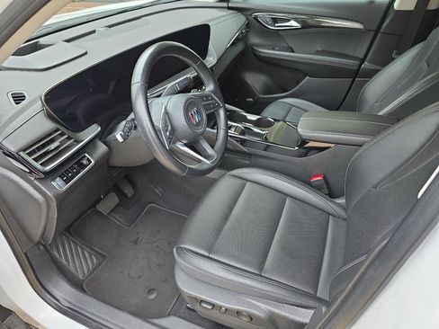 Used 2024 Buick Envision Preferred AWD/4WD image 7