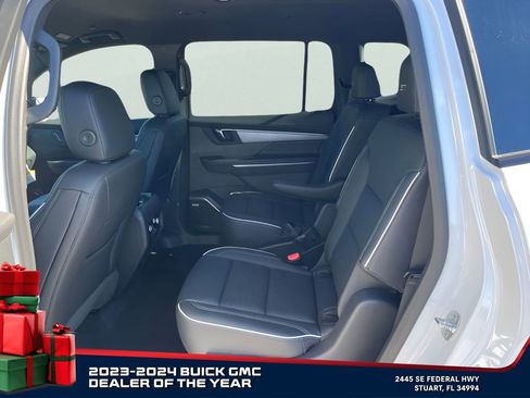 New 2025 Buick Enclave Sport Touring w/ Super Cruise Package image 11