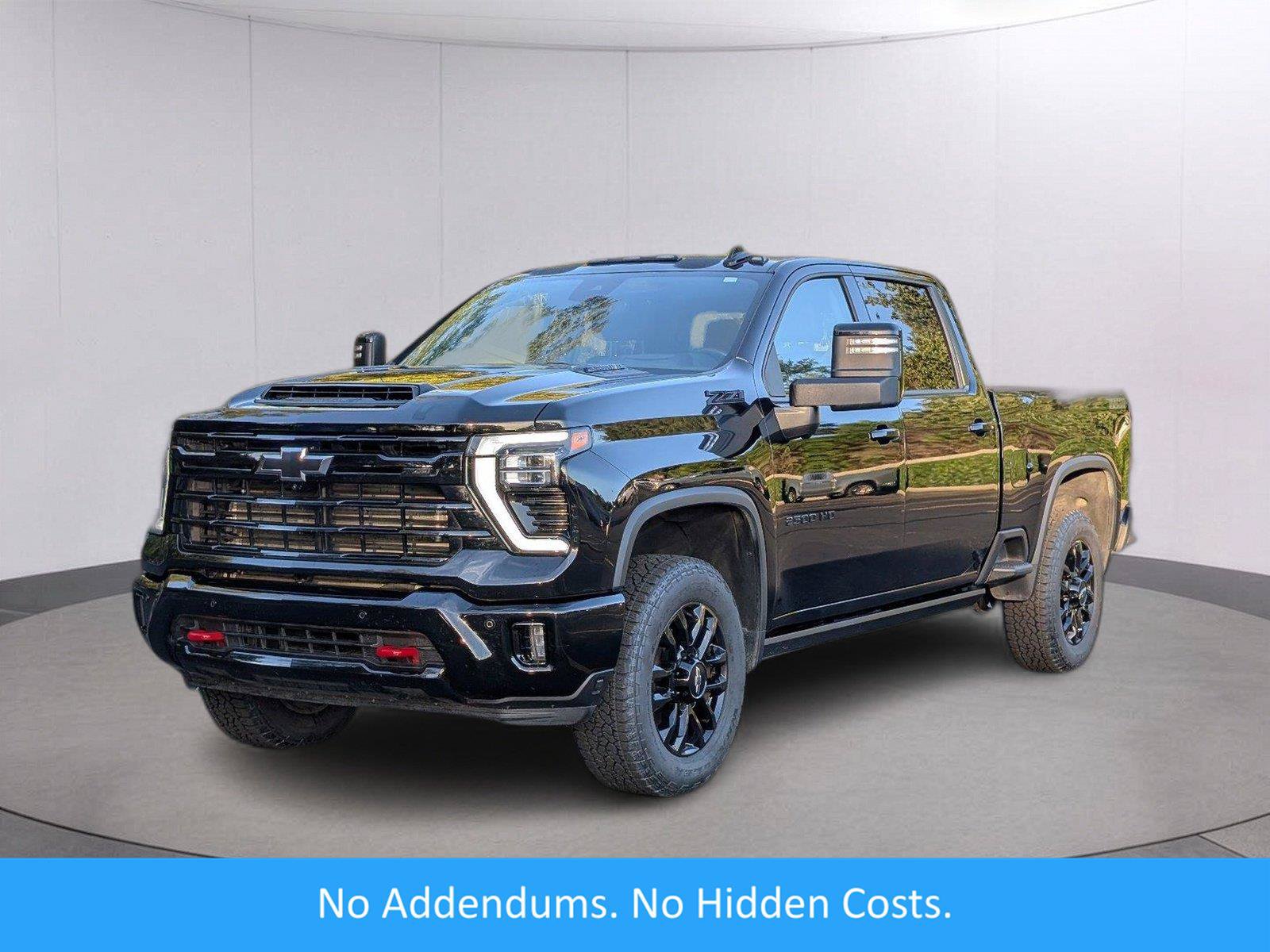 Used 2025 Chevrolet Silverado 2500 LTZ w/ Trail Boss Package AWD/4WD image 1