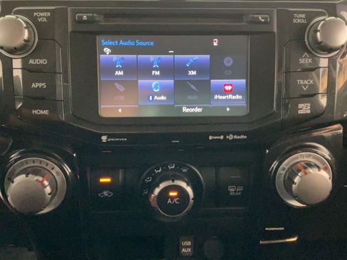 Used 2018 Toyota 4Runner TRD Off-Road w/ TRD Performance Package AWD/4WD image 15