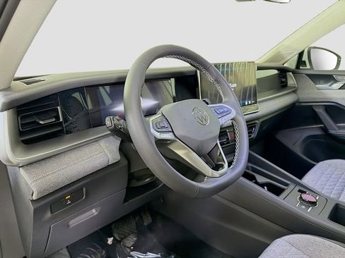 New 2026 Volkswagen Tiguan S image 9