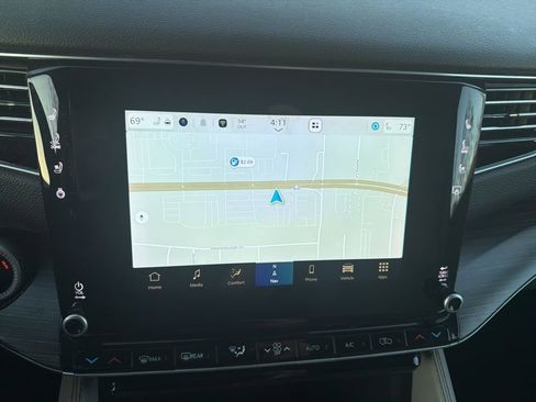 Used 2024 Jeep Wagoneer Series III image 18