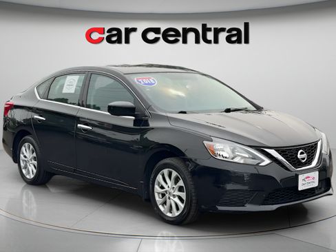 Used 2018 Nissan Sentra SV w/ Premium Package (P01) FWD image 7