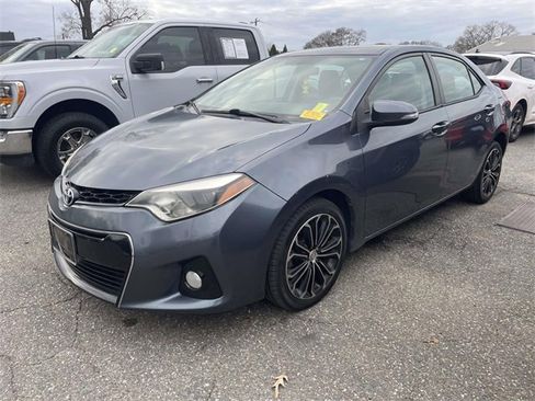 Used 2014 Toyota Corolla S image 3