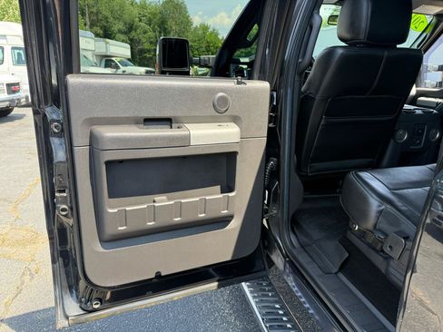 Used 2015 Ford F250 Lariat w/ Chrome Package AWD/4WD image 23