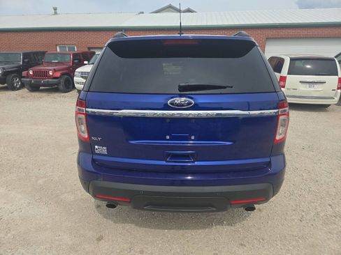 Used 2014 Ford Explorer XLT FWD image 8