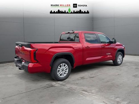 New 2026 Toyota Tundra SR5 w/ SR5 Premium Package AWD/4WD image 5